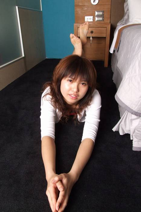 [cherryasianfeet高跟丝足性感丝袜足模]ID0043 14-11-2