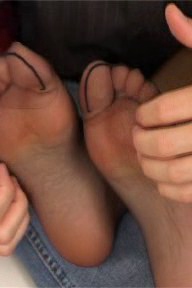 [feetweek性感丝袜美足美腿视频]ID0515 2005.08.11-081